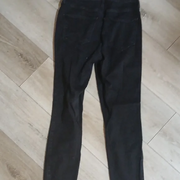 Hollister Black Ultra High-Rise Jean Leggings - Picture 3 of 4